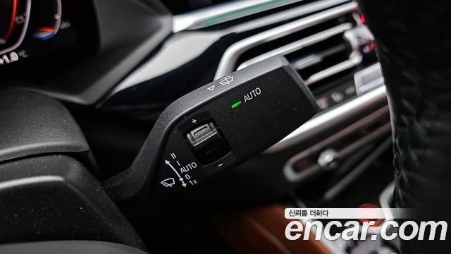 BMW X6 2023 — photo 17