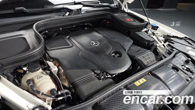Mercedes-Benz GLS-Class 2022 — photo 6