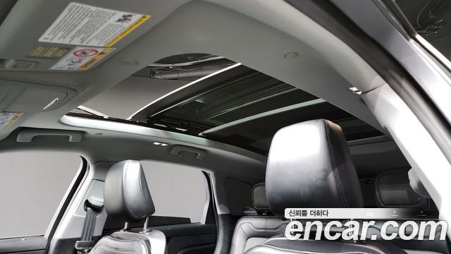 Lincoln Corsair 2021 — photo 19