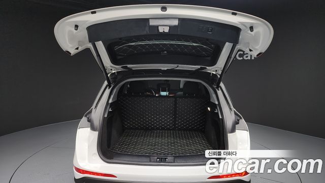 Lincoln Corsair 2021 — photo 20
