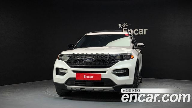 Ford Explorer 2022 — photo 3