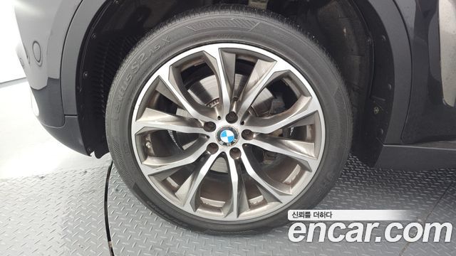 BMW X6 2015 — photo 5
