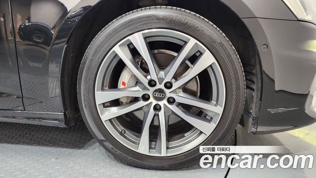 Audi A6 2022 — photo 5