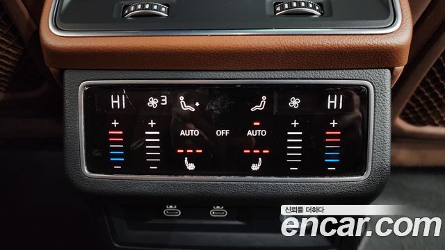Audi A6 2022 — photo 19