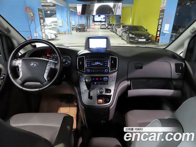 Hyundai Starex 2018 — photo 5