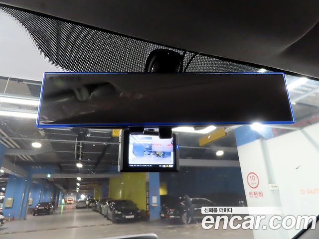 Hyundai Starex 2018 — photo 15