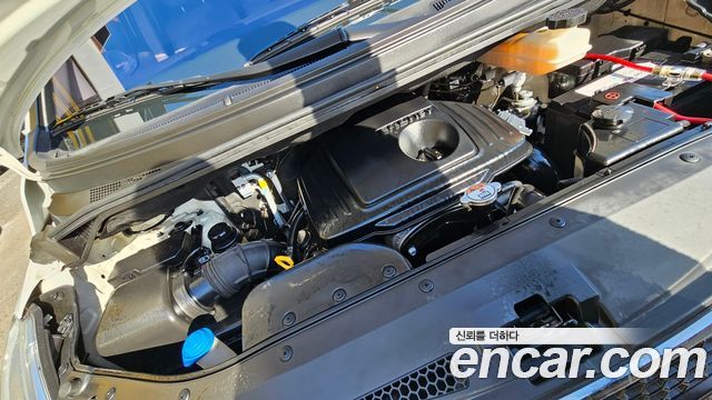Hyundai Starex 2015 — photo 7