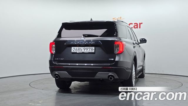 Ford Explorer 2020 — photo 4
