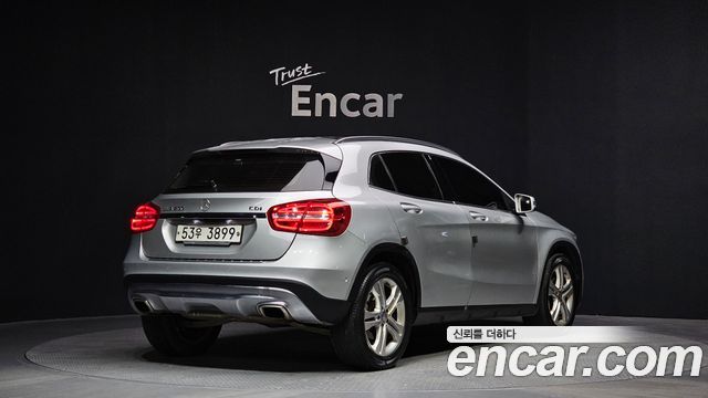 Mercedes-Benz GLA-Class 2015 — photo 2