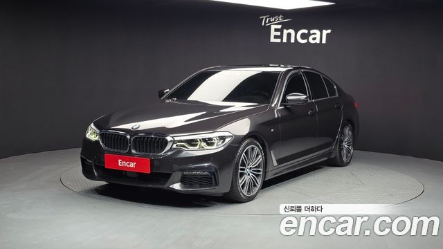 BMW 5-Series 2019 — фото 1