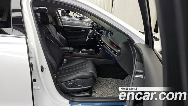 Genesis G80 2025 — photo 11