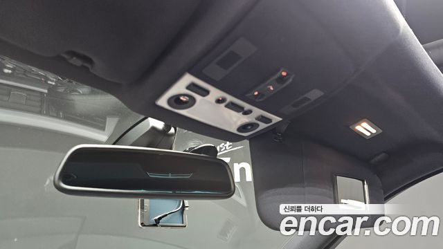 BMW 5-Series 2008 — photo 19