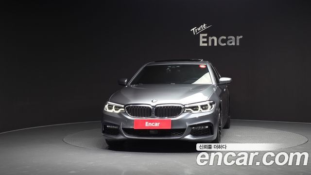 BMW 5-Series 2018 — photo 3