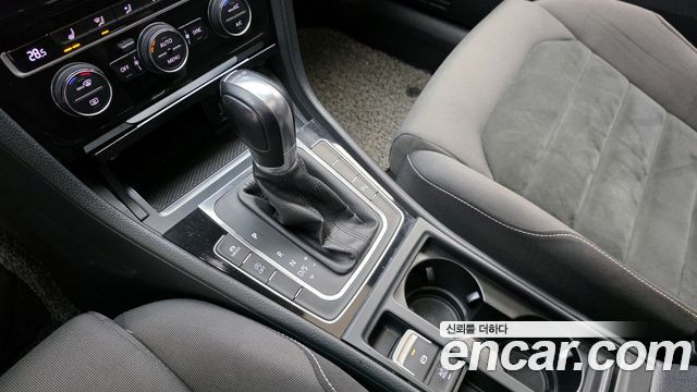 Volkswagen Golf 2016 — photo 9