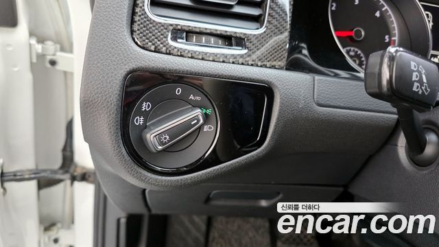 Volkswagen Golf 2016 — photo 16
