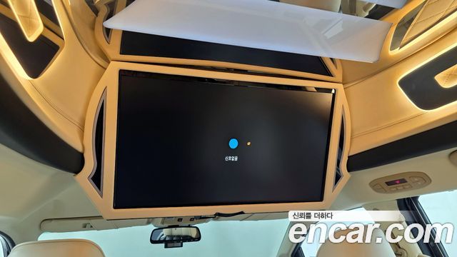 Kia Canival 2019 — photo 18