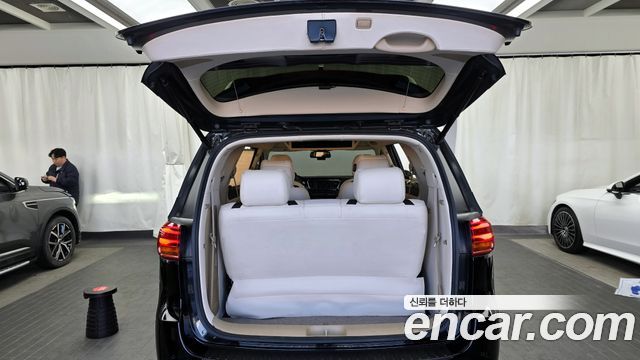 Kia Canival 2019 — photo 20