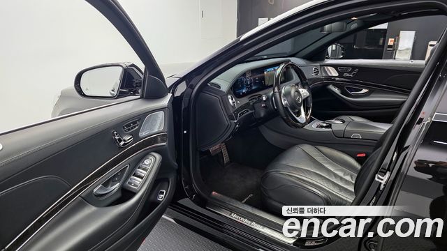 Mercedes-Benz S-Class 2018 — photo 10