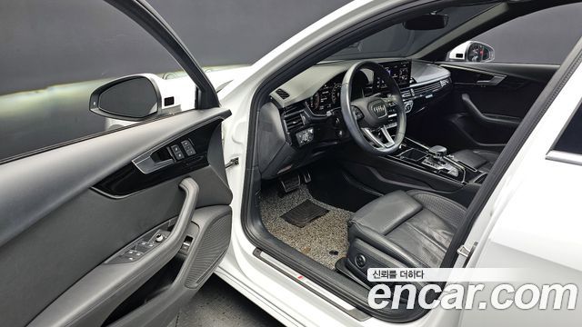 Audi A4 2021 — photo 11
