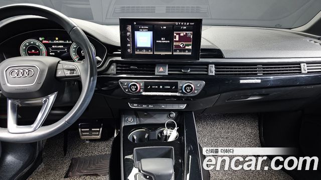 Audi A4 2021 — photo 14