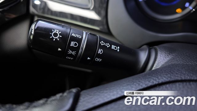 Hyundai Grandeur 2015 — photo 12