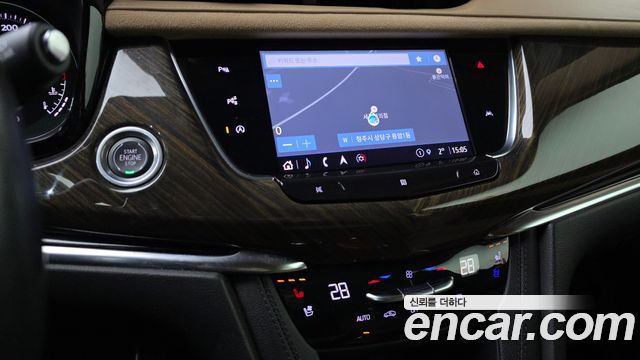 Cadillac XT6 2021 — photo 11