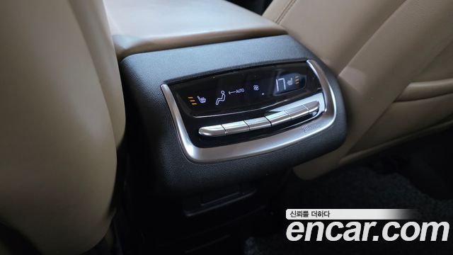 Cadillac XT6 2021 — photo 17