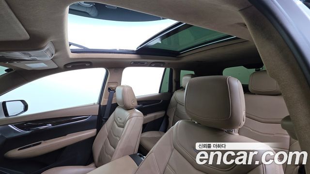 Cadillac XT6 2021 — photo 19