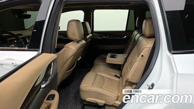Cadillac XT6 2021 — photo 20