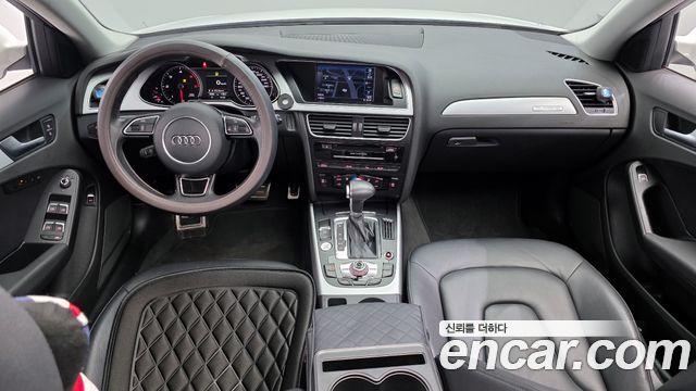 Audi A4 2015 — photo 7