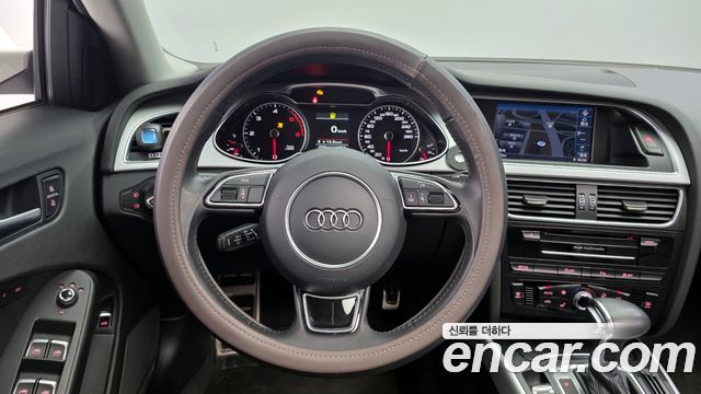 Audi A4 2015 — photo 13