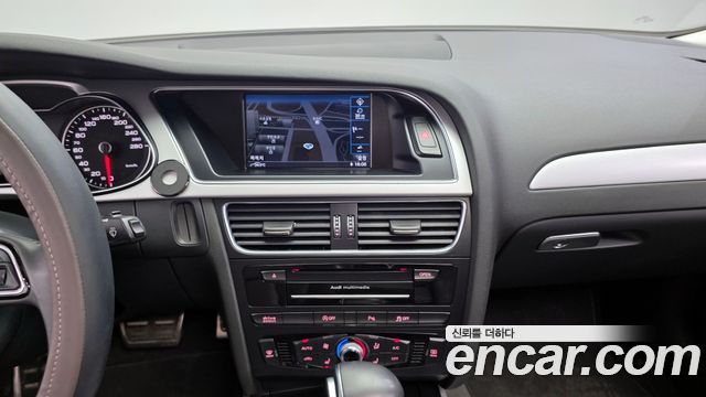 Audi A4 2015 — photo 14