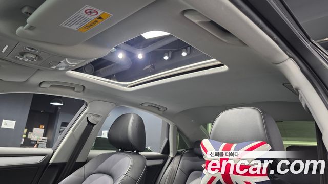 Audi A4 2015 — photo 16