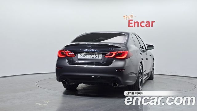 Infiniti Q70 2015 — photo 4