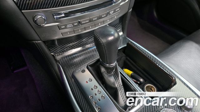 Infiniti Q70 2015 — photo 9