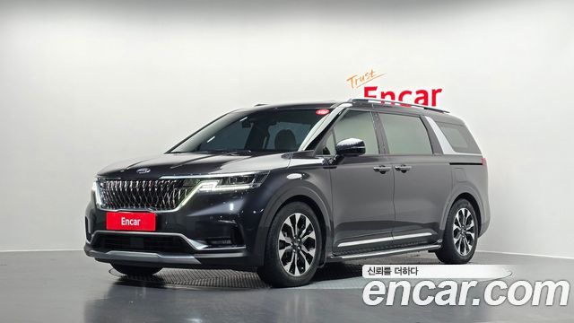 Kia Canival 2021 — photo 1