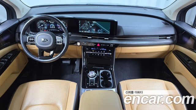 Kia Canival 2021 — photo 7