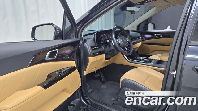 Kia Canival 2021 — photo 10