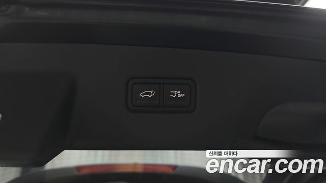 Kia Canival 2021 — photo 20