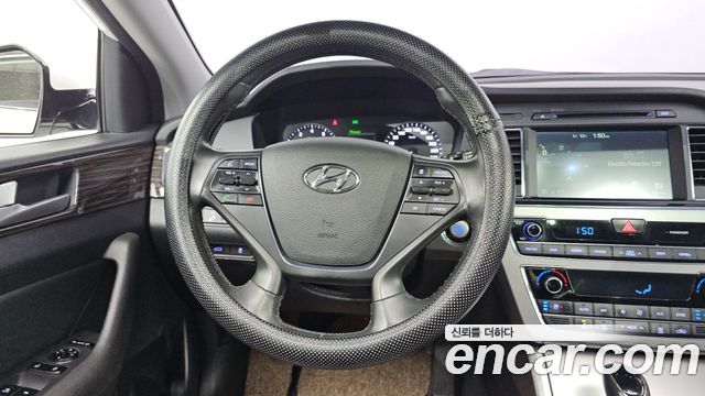 Hyundai Sonata 2015 — photo 11
