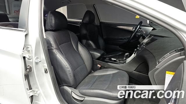 Hyundai Sonata 2015 — photo 10