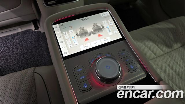 Genesis G90 2023 — photo 19