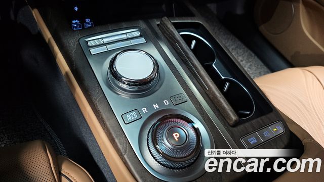Genesis G80 2023 — photo 9