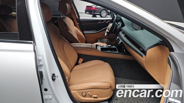 Genesis G80 2023 — photo 10
