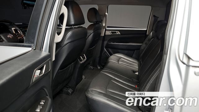 KG Mobility Rexton 2018 — photo 12