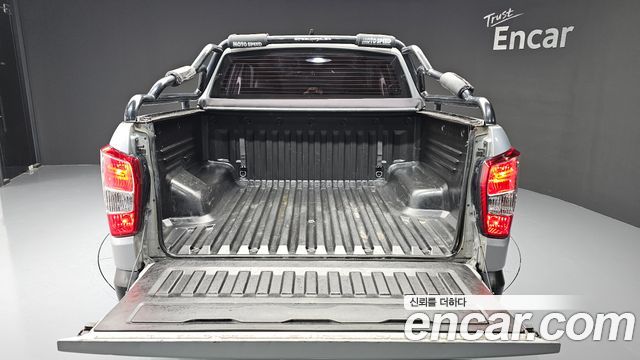 KG Mobility Rexton 2018 — photo 18
