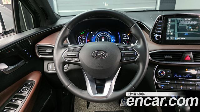 Hyundai Santafe 2019 — photo 13