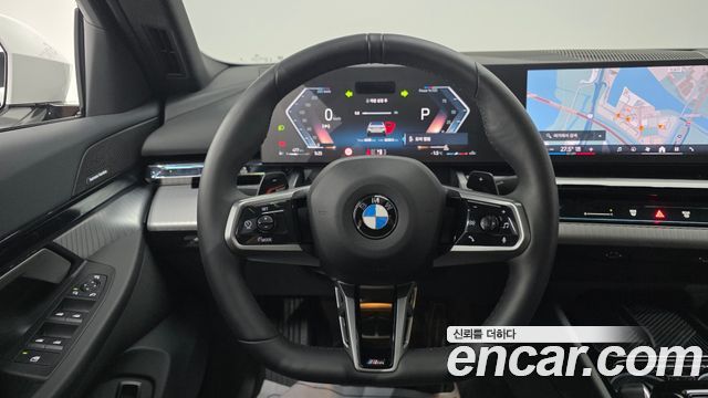 BMW 5-Series 2025 — photo 13
