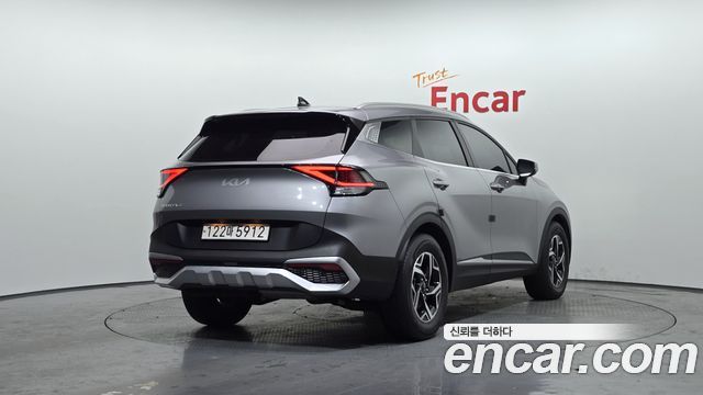 Kia Sportage 2022 — photo 2