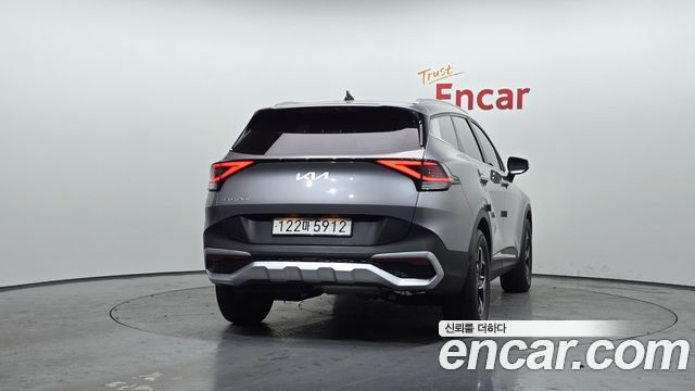Kia Sportage 2022 — photo 4